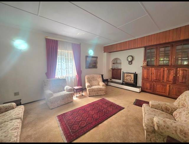 3 BEDROOM HOUSE FOR SALE IN LIBRADENE
